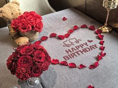 餐具摆设-Primotable高桌牛排馆(外滩店)