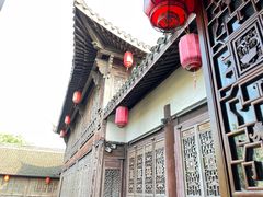 -鲁镇