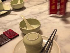 -蝴蝶里·粤菜·点心(滨江龙湖店)