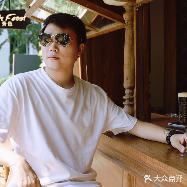 让人垂涎欲滴，欲罢不能。地方特色西餐厅 #西餐高级