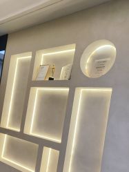 -苏豪美发S A L O N烫发染发