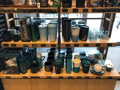 -星巴克臻选(北京世贸天阶店)