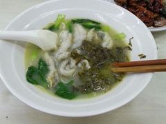 小胃口黄鱼面-明呈黄鱼面馆(斜土路店)