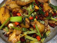 干锅土豆片-95号酱骨·一块豆腐(展春园西路店)