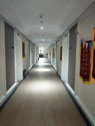 -菁幼月子会所(儿童医院店)