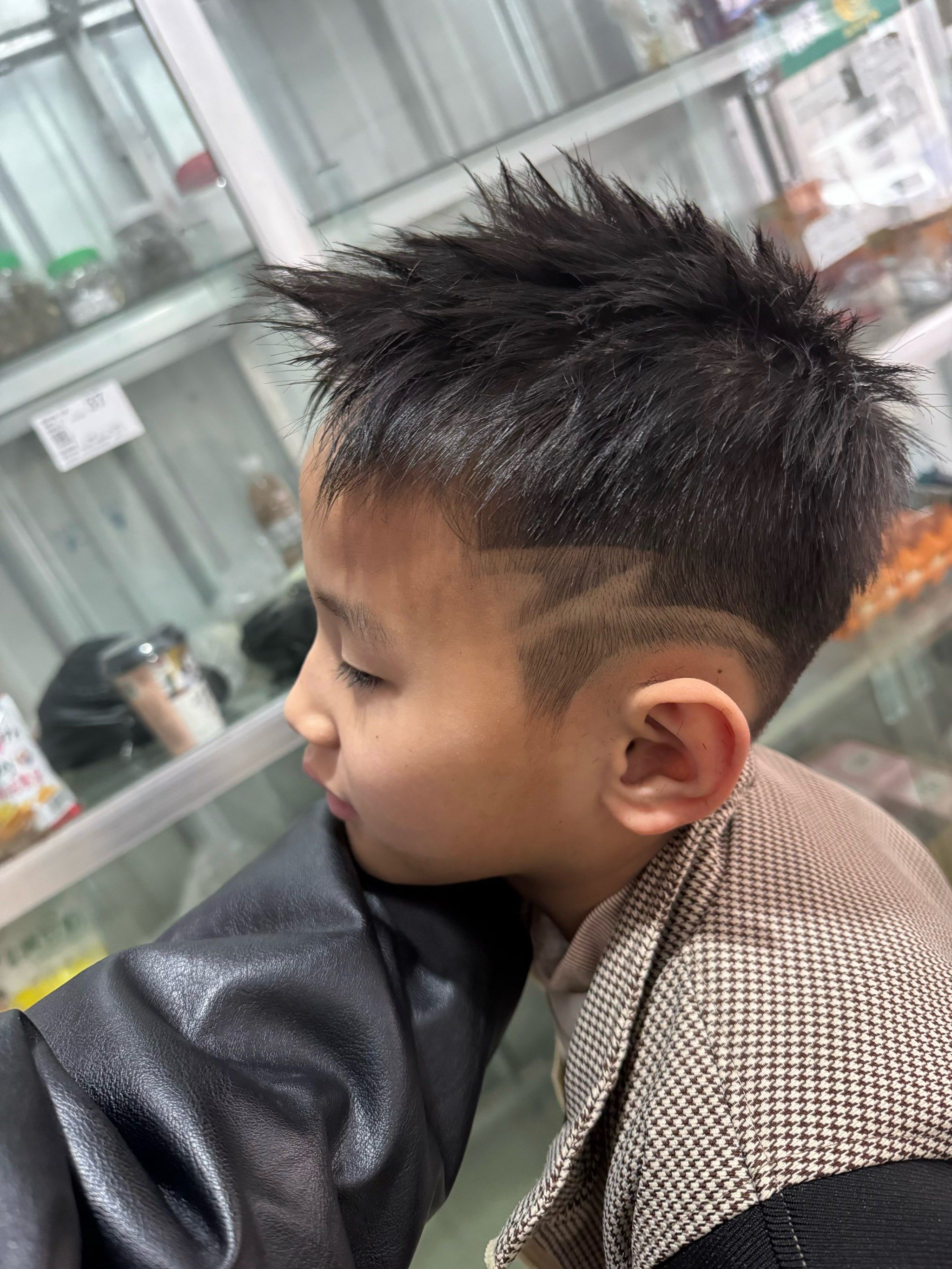 个性男童发型