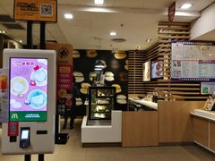 -麦当劳(龙洞店)