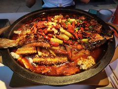 -鸣记脆皮烤鱼·海鲜烤鱼(三八广场店)