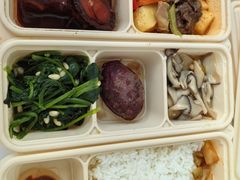 -珍鼎餐饮(中国国际商品中心店)