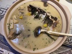 -客家大院·非遗赣南客家菜(郁孤台店)