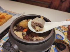 -云海肴·汽锅鸡·云南代表菜(天山百盛优客店)