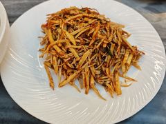 -蔼若春.传承三十年云南菜(金碧公园店)