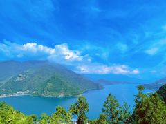 -雷波马湖风景区