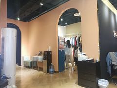 -白衬衫照相馆(五彩店)