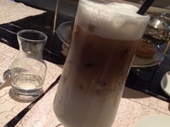 冰拿铁-LONG BAR 廊吧(外滩华尔道夫酒店)