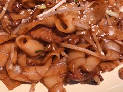 干炒牛肉河粉-避风塘(百联东郊店)