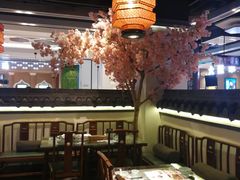 大堂-卢大鲜鱼头捞饭(美利广场店)