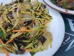 多彩拉皮-东北酱骨头馆(蓁巷店)