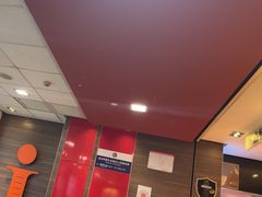 -麦当劳(汉口火车站候车室店)