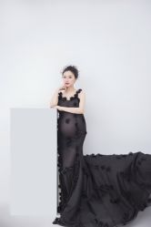 点击看大图 -十孕纪高端孕妇亲子摄影