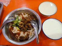 -南宁市连升风味小吃店
