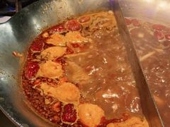 -湊湊火锅·茶憩(杭州湖滨银泰in77店)