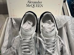 -Alexander McQueen(远洋太古里店)