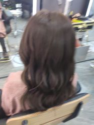 -藤野造型烫染·漂发