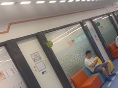 -极橙儿童齿科矫正中心(奥城店)