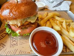 -LENBACH兰巴赫西餐啤酒坊(大连东港店)