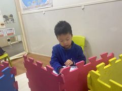 -i2青少儿英语(爱加星悦荟店)