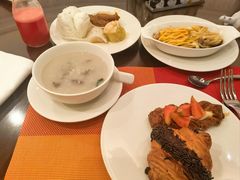 -广州富力丽思卡尔顿酒店