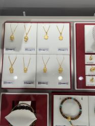 -周大福CHOW TAI FOOK(浦东八佰伴店)