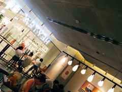 大堂-喜茶(深圳东门1234店)