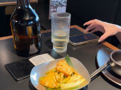 酸嘢青芒果-Ameigo梅果·云贵川bistro(长宁来福士店)