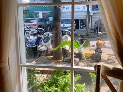 -Jo's Garden
