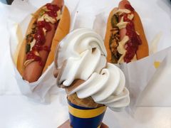 双色冰激凌-宜家·瑞典风味餐厅(北京西红门店)