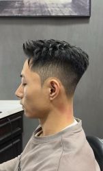 -海文先生国潮烫染男士理发馆