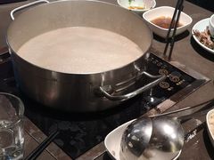 -捞王锅物料理(上海世茂广场店)