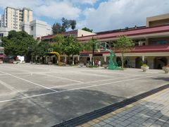 -矿泉游泳场
