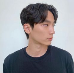 -蘑菇发型
