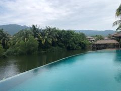 -三亚亚龙湾五号度假别墅酒店