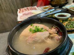 参鸡汤-首尔馆韩国料理(金童路店)