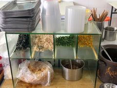 -张纪油条(世博家园十一街坊店)