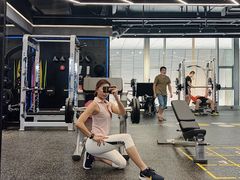 -懒人Club健身(卓越时代广场店)