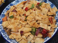 干炒面片-撒拉人家.酸菜牦牛肉火锅