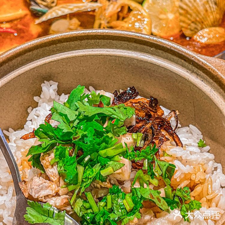 沈阳| 帅哥老板!你家这个冬阴功海鲜锅这么好吃你知道不?