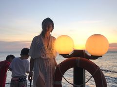 -Sunset Bar(丹绒亚路香格里拉店)