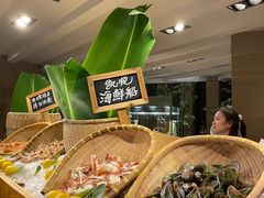 -松山湖凯悦酒店·Café自助餐厅·周末火舞秀表演