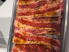 -山野的朋友露营炭火烤肉